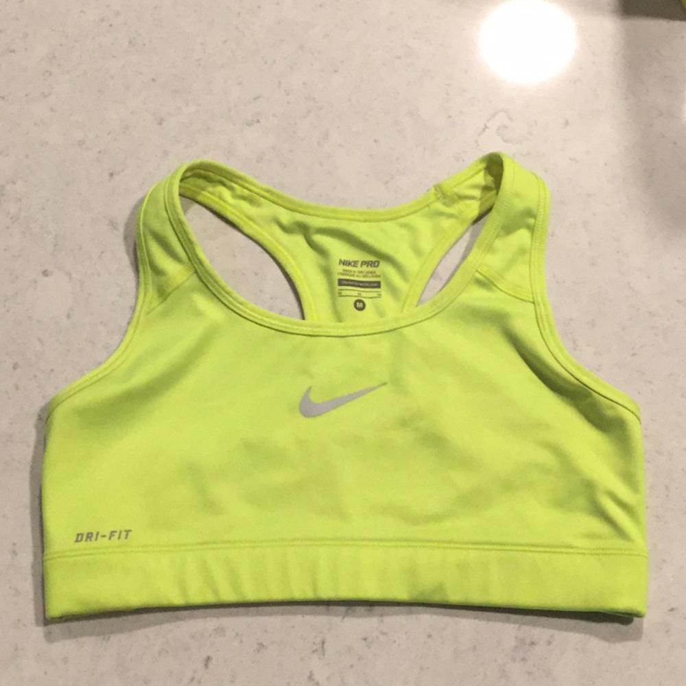 Lime Green Nike Dri Fit Top 💚